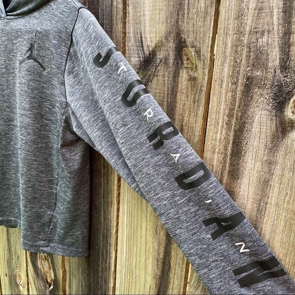 Boys Jordan Dri Fit Grey Long Sleeve Top Sz S - Picture 4 of 6
